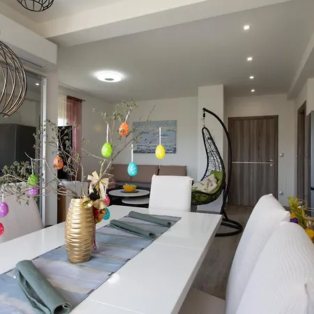 Trendy And Chic With Terrace And Private Garden - One Bedroom * Kaštela